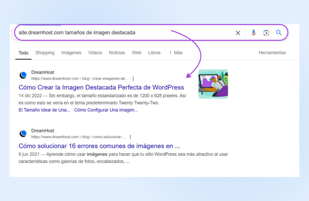 Barra de búsqueda con el operador "site: dreamhost.com featured image size" señalando hacia el primer resultado: una publicación de blog de DreamHost titulada "Cómo crear la imagen destacada perfecta en WordPress".